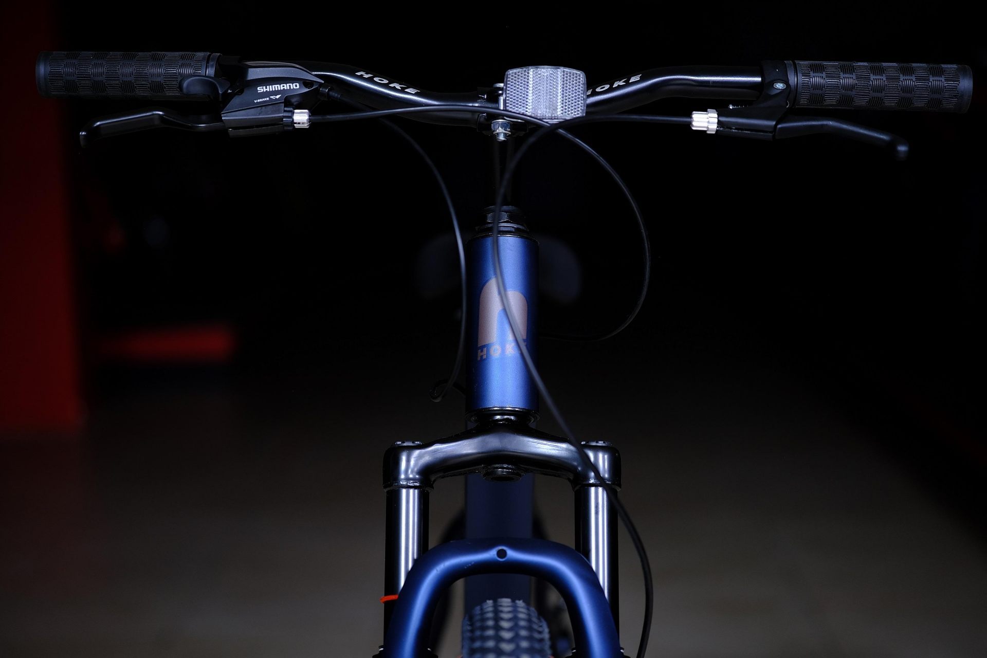 Амортизационная пружинная вилка 80mm 
 HOKE ONE WAY 26 матовый синий-коричневый